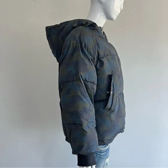 ZARA Camouflage Blue Green Quilted Long Sleeves Hooded Winter Puffer Jacket Sz M