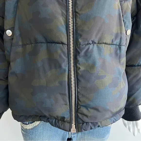 ZARA Camouflage Blue Green Quilted Long Sleeves Hooded Winter Puffer Jacket Sz M