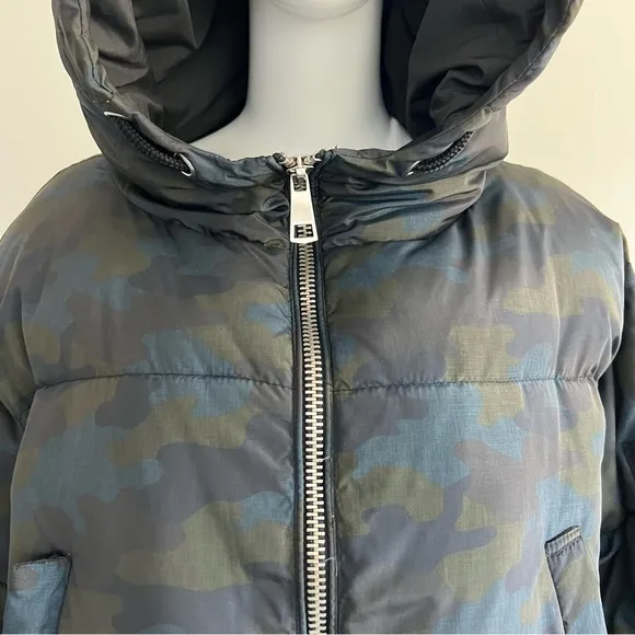 ZARA Camouflage Blue Green Quilted Long Sleeves Hooded Winter Puffer Jacket Sz M